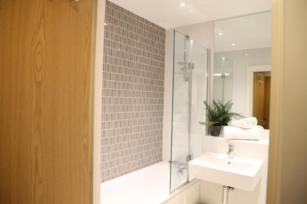 Letting Serviced Apartments - Central St Albans Екстериор снимка